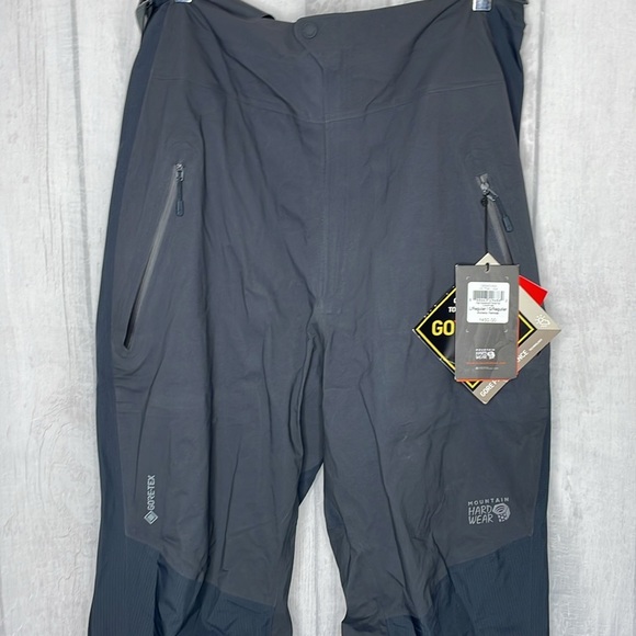 Mountain Hardware High Exposure Bib.​​ - Picture 2 of 10